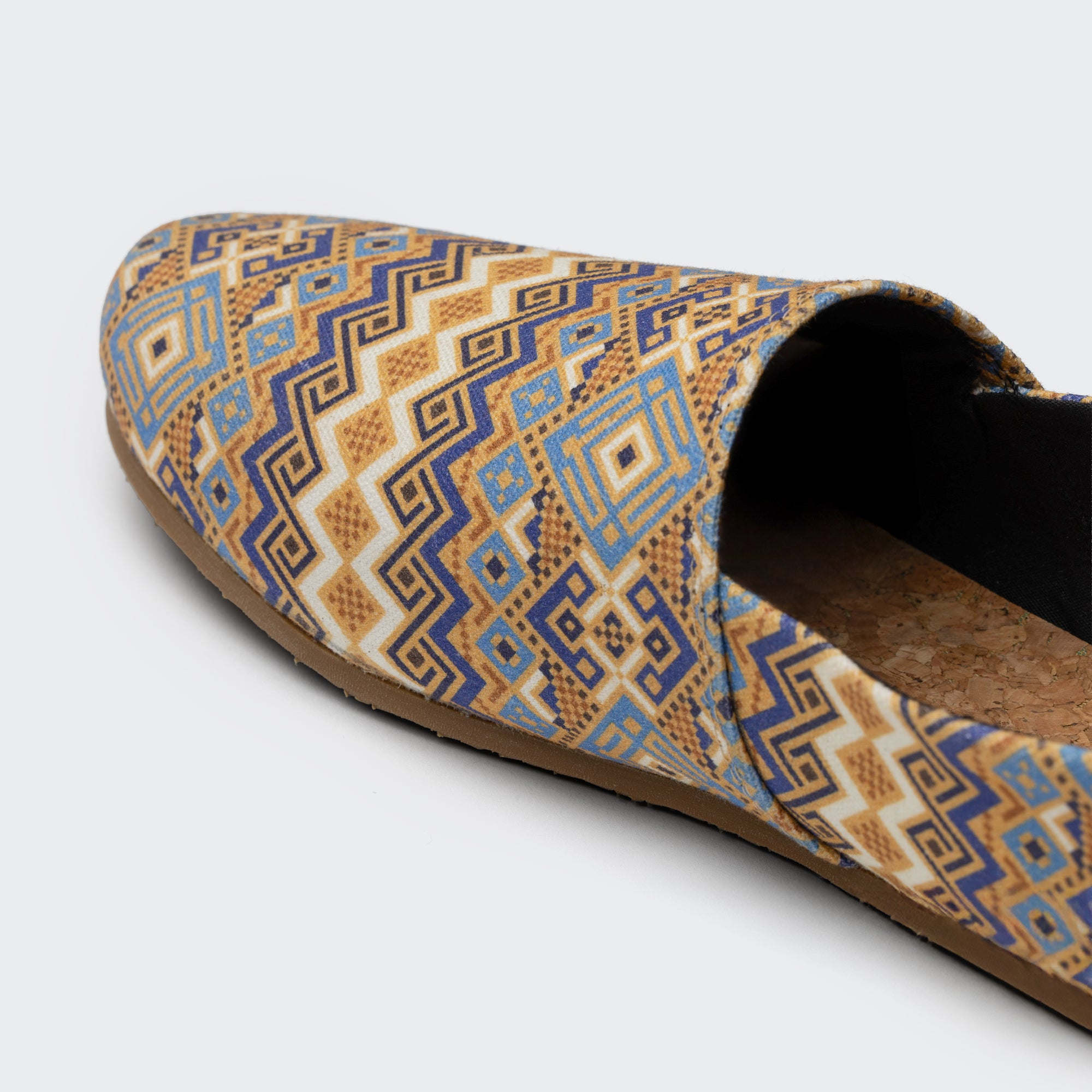 Calvin Blue Hazel